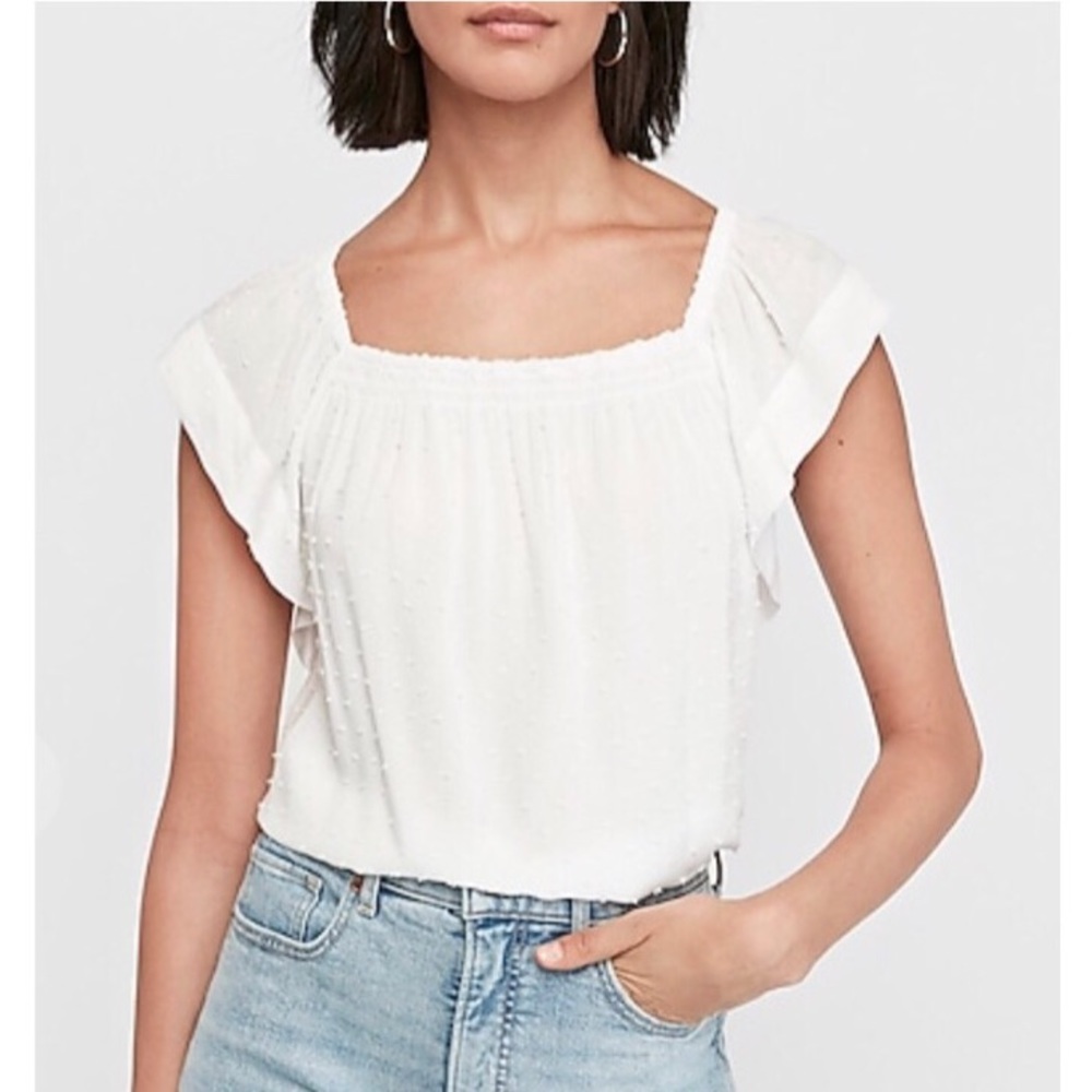 🎉HP!🎉Express white dot flutter sleeve top